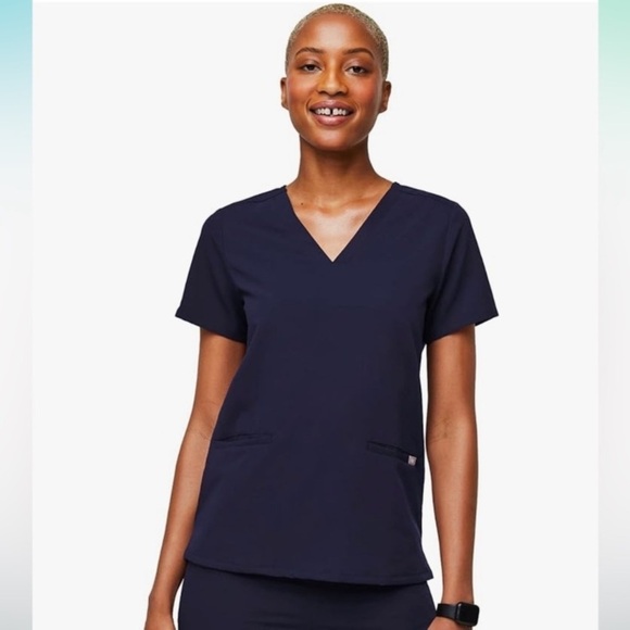 Figs Casma Three Pocket Scrub Top Size XS Navy Blue - Picture 1 of 5